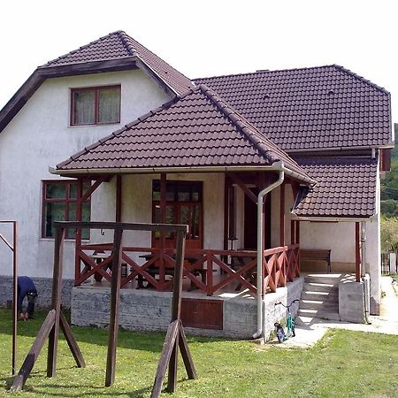 Hotel Huta Vendeghaz Kishuta Exterior foto